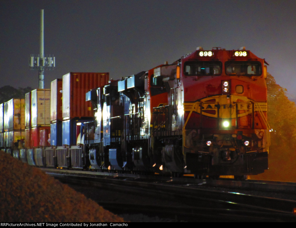 BNSF 698, Santa Fe Lives On, All the Way! Night...